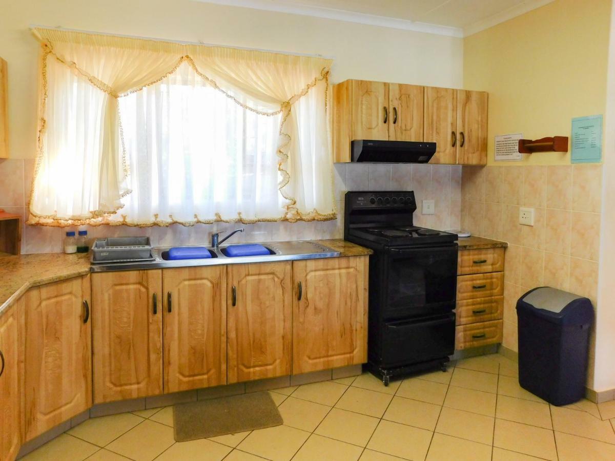 Mama Mia Cottages Oslo Beach Port Shepstone Buitenkant foto