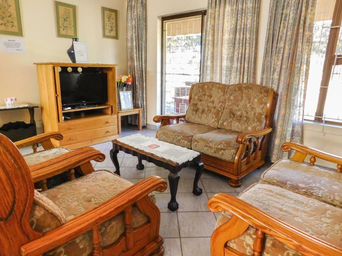 Mama Mia Cottages Oslo Beach Port Shepstone Buitenkant foto