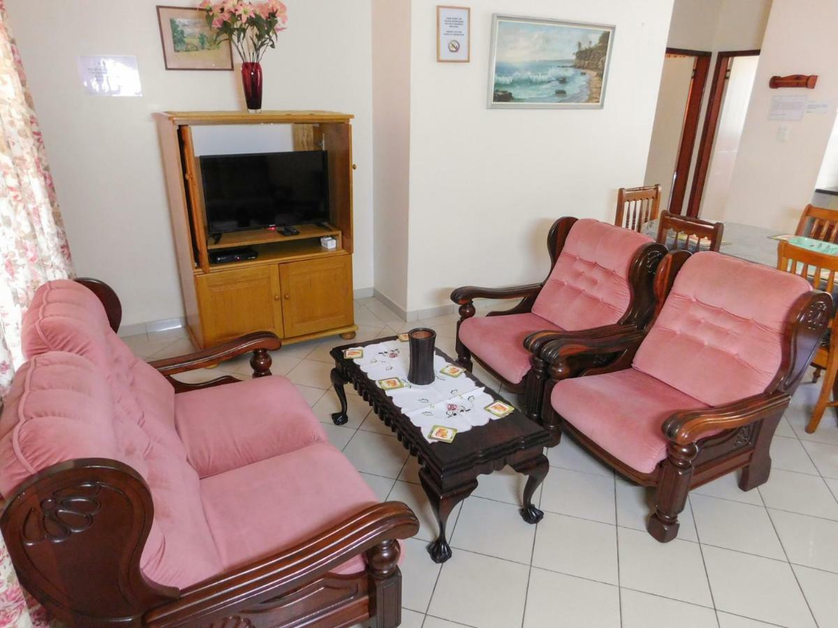 Mama Mia Cottages Oslo Beach Port Shepstone Buitenkant foto