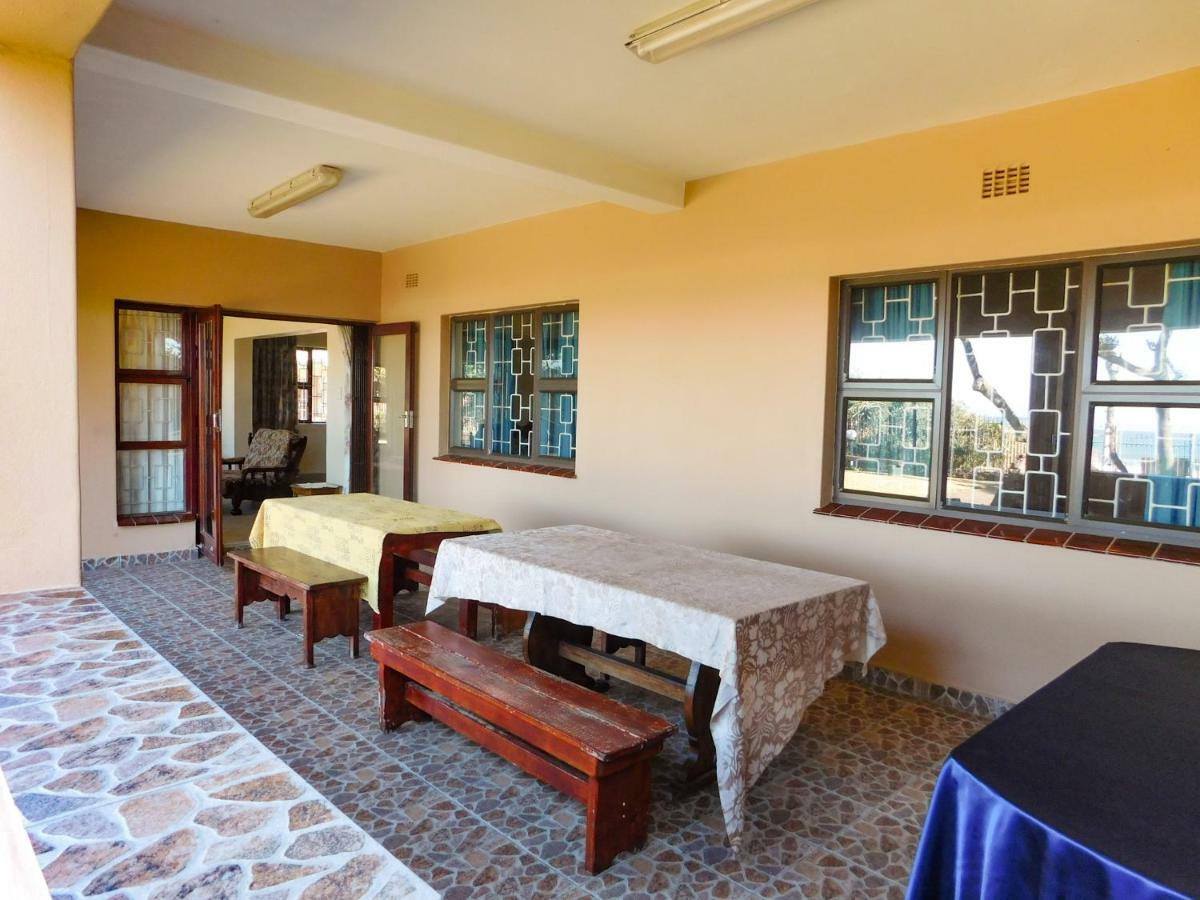 Mama Mia Cottages Oslo Beach Port Shepstone Buitenkant foto