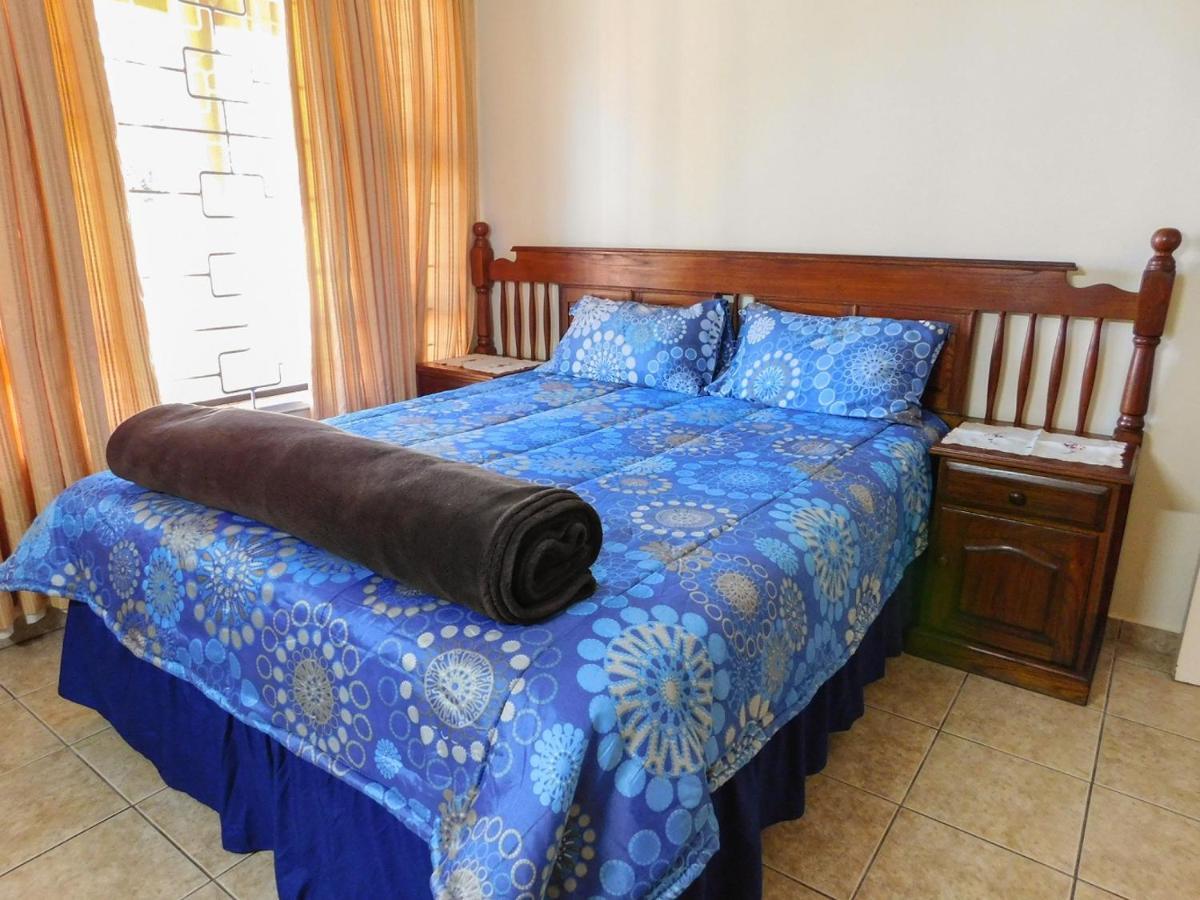 Mama Mia Cottages Oslo Beach Port Shepstone Buitenkant foto